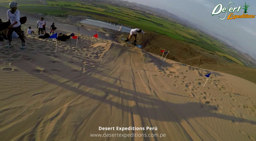 Campeonato de sandboarding en la Duna Huamanchate o terror en el distrito de coishco chimbote Perú 2018 articulo por desert expeditions (2)